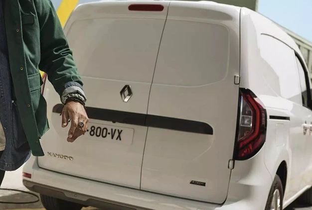 Record-breaking towing